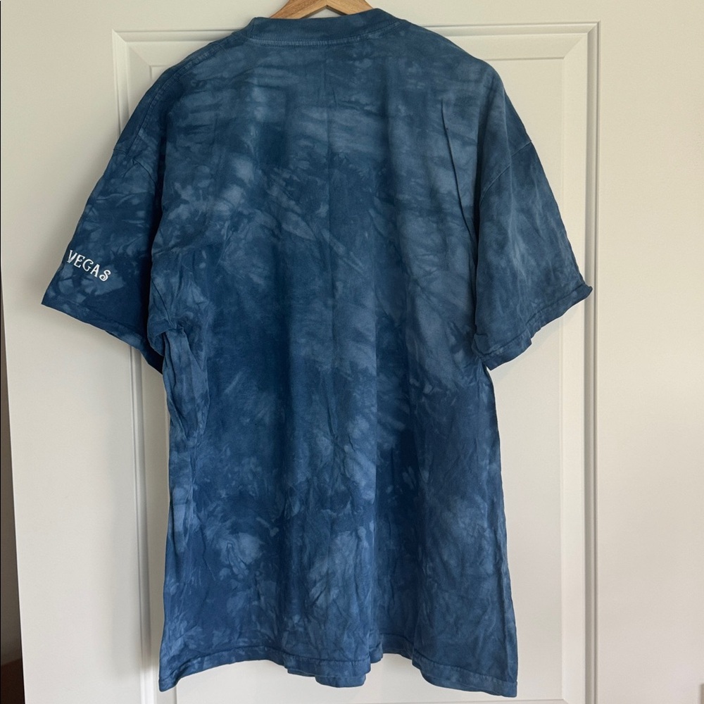 Vintage The Mountain Snow Leopard Cub T-Shirt XL Las Vegas Tie Dye Graphic Tee - Picture 5 of 5